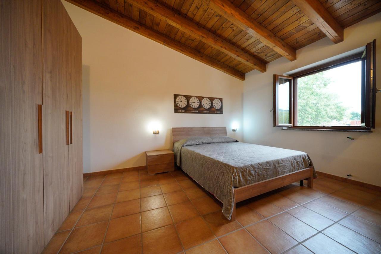 Apartamento L'Oliveto Nuxis Exterior foto